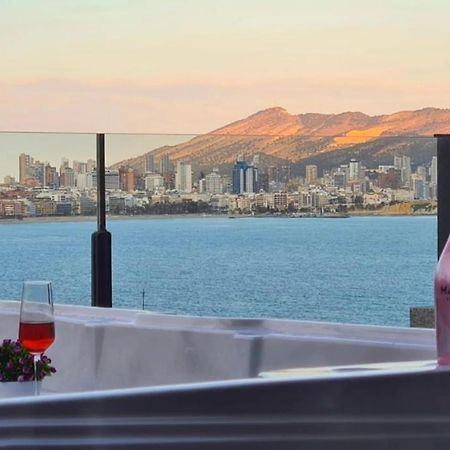 Luxury Apartment With Private Hot Tub By Poniente Beach Μπένιντορμ Εξωτερικό φωτογραφία