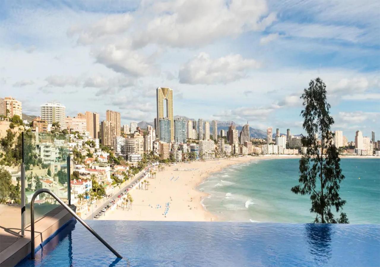 Luxury Apartment With Private Hot Tub By Poniente Beach Μπένιντορμ Εξωτερικό φωτογραφία