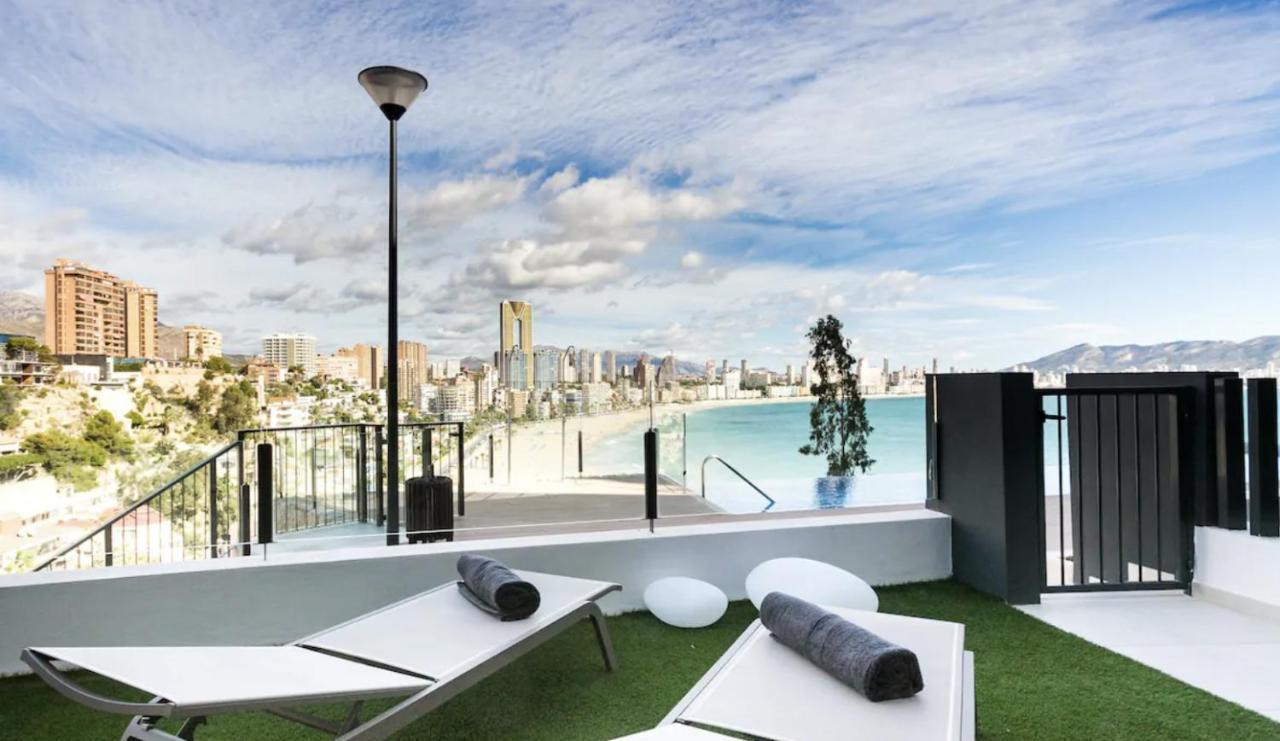 Luxury Apartment With Private Hot Tub By Poniente Beach Μπένιντορμ Εξωτερικό φωτογραφία
